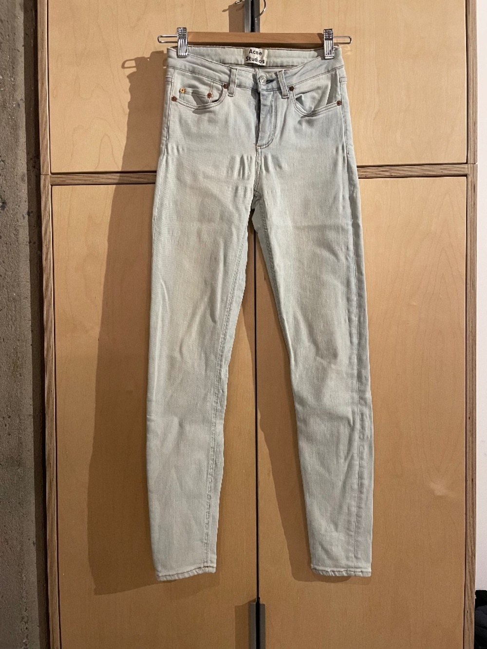 Acne Studios super light wash skinny denim Size 25